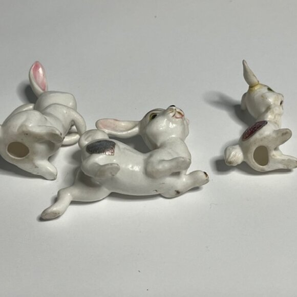 VTG 3 Miniature Rabbits Bone China Figurines White w/Green Eyes 2" Japan - Picture 7 of 15
